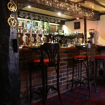 The Saracens Head Inn Amersham Eksteriør billede
